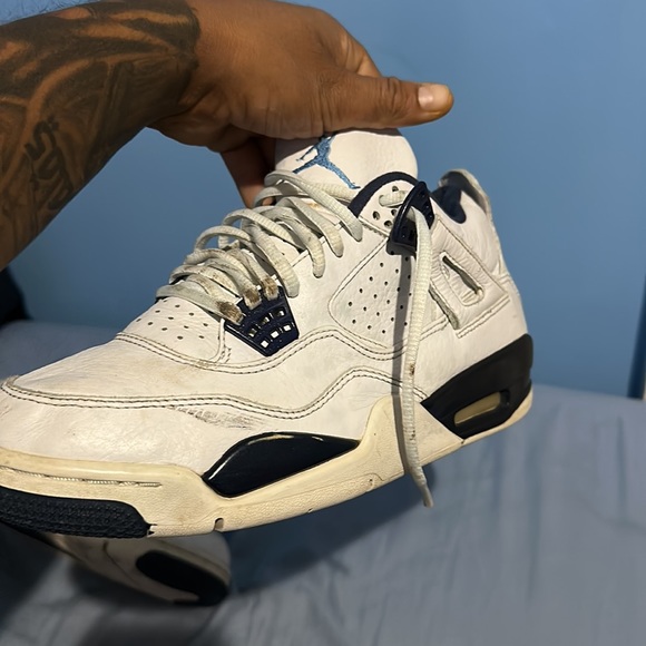 Jordan 4,s size 8.5 - Picture 6 of 6